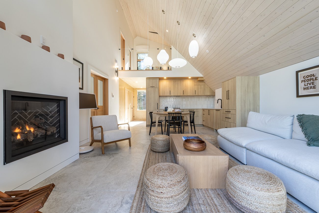 CABN2_living:kitchenview